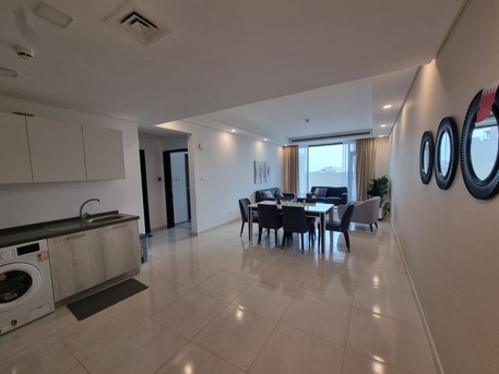 Amwaj Islands, Apartments/Houses, BHD 400/month,  Furnished,  2 BR,  120 Sq. Meter,  Bright 2 BR FF Apartment With Big Terrace In Amwaj Island