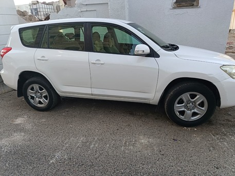 Jeddah, Vehicles, Cars & Trucks , SAR 26000,  Toyota RAV4,  2011,  Manual,  345000 KM,  SAR 26000, , ,  , , RAV 4 Good Condition