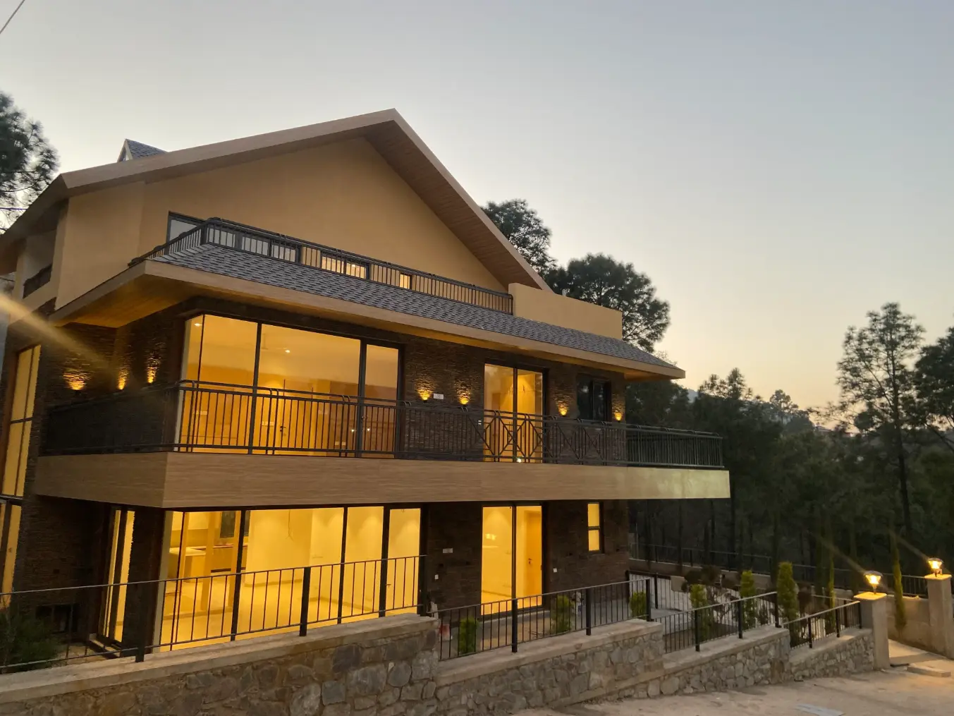 Mumbai, Real Estate, Private Villas In Kasauli Perfect For Second Homes