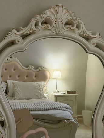 Riyadh, Furniture, SAR 3500,  Complete Luxury King Bedroom Set (Home Centre) + IKEA Lamps &ndash; Excellent Condition