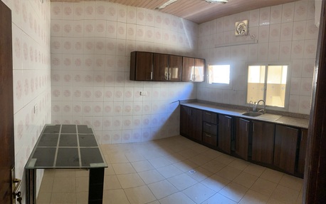Riffa, Apartments/Houses, BHD 220/month,  3 BR,  140 Sq. Meter,  Riffa Buqwara Area 3 Bedroom Unfurnished Apartment Available For Rent