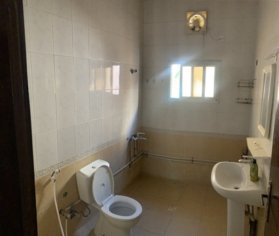 Riffa, Apartments/Houses, BHD 220/month,  3 BR,  140 Sq. Meter,  Riffa Buqwara Area 3 Bedroom Unfurnished Apartment Available For Rent