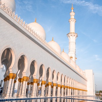 Melbourne, Travel, Ready-to-Go Umrah Tour Packages From Australia