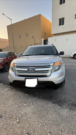 Dhahrat Laban, Vehicles, Cars & Trucks , SAR 43000,  Ford Explorer,  2013,  Automatic,  243000 KM,  Neat And Well Maintained Free Of Accidents Spacious