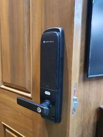 Ahmedabad, Appliances, INR 24000,  Buy The Best Digital Door Locks For Home