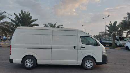 Manama, Vehicles, Cars & Trucks , BHD 5000,  Toyota Hi-Ace Bus Cargo Van High Roof Well Mantaine,  2015,  Manual,  110000 KM,