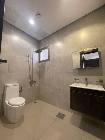 Kuwait City, Villas, KWD 1300,  500 Sq. Meter,  Nice And Modern 5 Bedroom Villa In Fnaitess For Rent At 1300KD