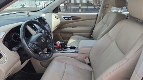 Manama, Vehicles, Cars & Trucks , BHD 5000,  Nissan Pathfinder,  2018,  Automatic,  103000 KM,   SV