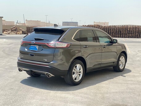 Al Seef, Vehicles, Cars & Trucks , BHD 4650,  Ford Edge - SEL AWD,  2017,  Automatic,  107 KM,  Ford Edge , Grey Color In Excellent Condition