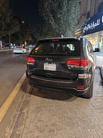 Al Rabwah, Vehicles, Cars & Trucks , SAR 80000,  Jeep Grand Cherokee Limited,  2019,  Automatic,  133500 KM,   V6