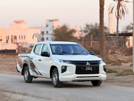 Manama, Vehicles, Cars & Trucks , BHD 5700,  MITSUBISHI L200,  2023,  Automatic,  117000 KM,   DOUBLE CABIN PICKUP  MODEL  WELL MAINTAINED