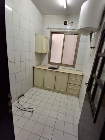 Manama, Apartments/Houses, BHD 165/month,  Furnished,  1 BR,  1bhk Semi Furnished 165bd With Ewa 20bd Limit