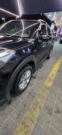 Al Aziziyah, Vehicles, Cars & Trucks , SAR 44500,  Hyundai Tucson,  2018,  Automatic,  240000 KM,    Black Colour In Good Condition MashAllah