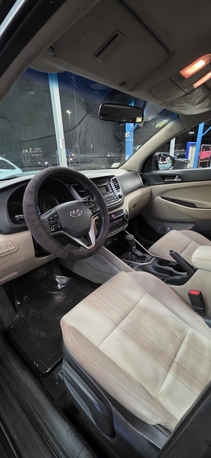 Al Aziziyah, Vehicles, Cars & Trucks , SAR 44500,  Hyundai Tucson,  2018,  Automatic,  240000 KM,    Black Colour In Good Condition MashAllah