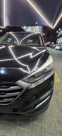 Al Aziziyah, Vehicles, Cars & Trucks , SAR 44500,  Hyundai Tucson,  2018,  Automatic,  240000 KM,    Black Colour In Good Condition MashAllah