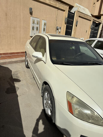 Riyadh, Vehicles, Cars & Trucks , SAR 18000,  Honda Accord,  2007,  Automatic,  433000 KM,