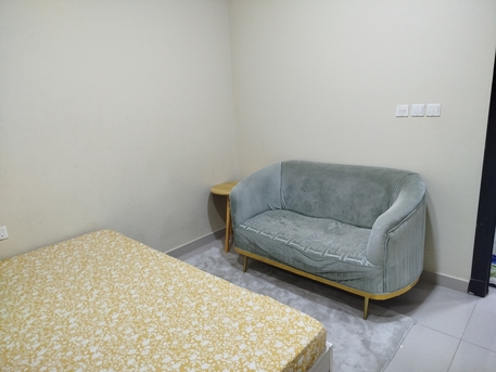 Riyadh, Rooms Available, SAR 1800/month,  One Furnished Room Available For Rent In Apartment In Munsiyahent