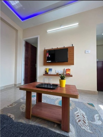 Bangalore, Apartments/Houses, INR 25000/month,  Furnished,  1 BR,  300 Sq. Feet,  Fully Furnished Residential 1 BHK Accommodations On Daily, Weekly, Monthly For RENT At Mad