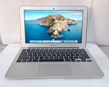 Manama, Electronics, BHD 55,  MacBook Air Core I5 11" HD LED Screen 4GB RAM + 128GB SSD Good Working Ready Only 55/-BD