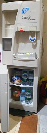 Riyadh, Appliances, SAR 200,  Water Dispenser Emoji 3 In1 Is Available In Excellent Condition And At The Best Price.