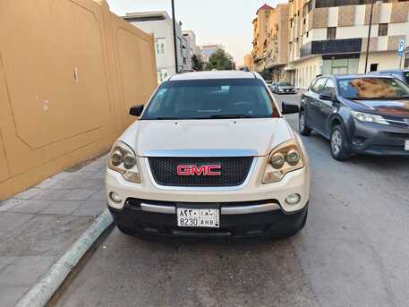 Khobar, Vehicles, Cars & Trucks , SAR 25000,  Gmc Acadia,  2012,  Automatic,  260000 KM,  Reason For Sale Due To Exit
