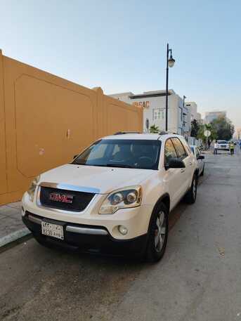 Khobar, Vehicles, Cars & Trucks , SAR 25000,  Gmc Acadia,  2012,  Automatic,  260000 KM,  Reason For Sale Due To Exit