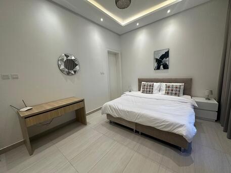 Zinj, Apartments/Houses, BHD 400/month,  Furnished,  2 BR,  165 Sq. Meter,  Flat For Rent