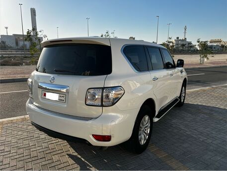 Saar, Vehicles, Cars & Trucks , BHD 7300,  Nissan Patrol,  2014,  Automatic,  220000 KM,
