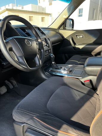 Saar, Vehicles, Cars & Trucks , BHD 7300,  Nissan Patrol,  2014,  Automatic,  220000 KM,