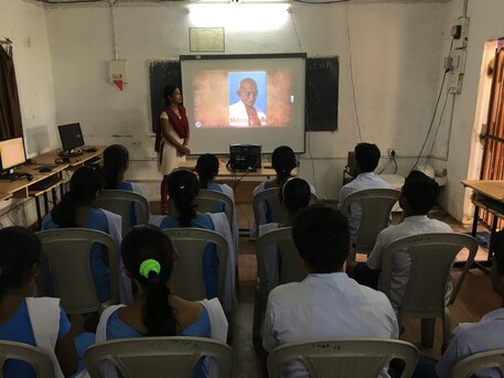 Mumbai, Guides/Interpreters, Classroom Of The Future - Smart & Interactive Learning Spaces