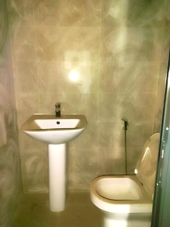 Asker, Warehouses, BHD 400,  170 Sq. Meter,  Industrial Workshop | Store For Rent In Ras Zuwayed Near Askar BD.400/-