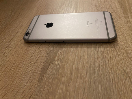 Manama, Mobile Phones, BHD 18,  IPhone 6s For 18 Bd Only