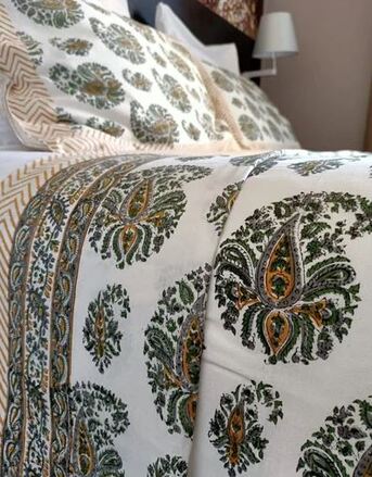 Paris, Businesses For Sale, Drap De Lit En Coton