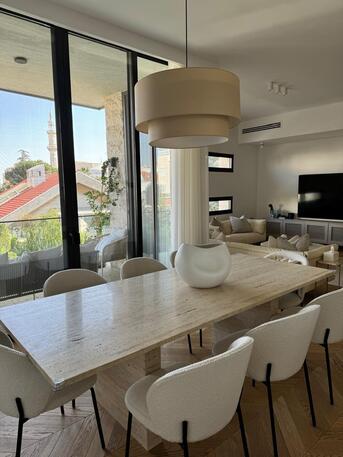 Amman, Apartments/Houses, JOD 30000/year,  Furnished,  3 BR,  190 Sq. Meter,  Modern Furnished Apartment For Rent