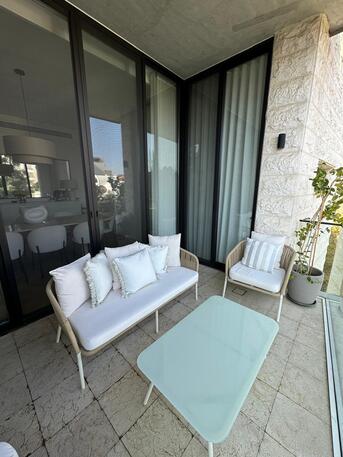 Amman, Apartments/Houses, JOD 30000/year,  Furnished,  3 BR,  190 Sq. Meter,  Modern Furnished Apartment For Rent
