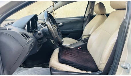 Riyadh, Vehicles, Cars & Trucks , SAR 10000,  Chevrolet Malibu,  2010,  Automatic,  264000 KM,  SAR-10000 , ,