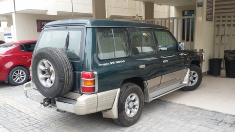 Manama, Vehicles, Cars & Trucks , BHD 1250,  Mitsubishi Pajero Full Option Very Good Condation,  1998,  Automatic,  350000 KM,