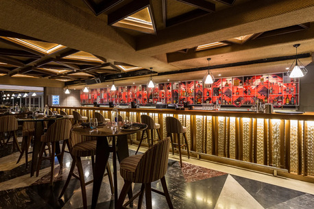 Mumbai, Travel, Fine Dining Restaurants In Juhu For Luxury Dining & Celebrations | Hotel Seaprinces