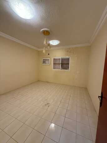 Khobar, Apartments/Houses, SAR 20600/year,  3 BR,  Consists Of:-  3 Bedrooms, A Living Room, Drawing Room,2 Bathrooms, And A Kitchen