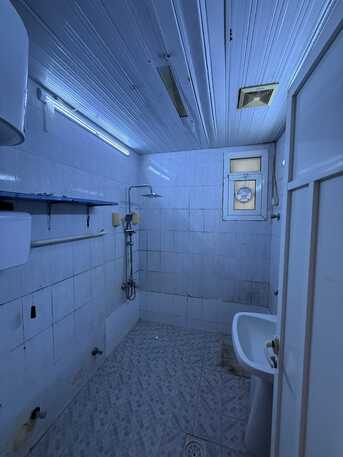 Khobar, Apartments/Houses, SAR 20600/year,  3 BR,  Consists Of:-  3 Bedrooms, A Living Room, Drawing Room,2 Bathrooms, And A Kitchen