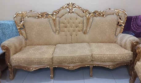 Riyadh, Furniture, SAR 475,  2 Sets Of Stylish 7 Seater Sofa For Sale-Very Good Condition-Riyadh