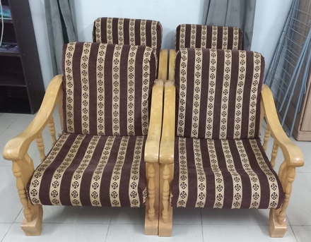 Riyadh, Furniture, SAR 475,  2 Sets Of Stylish 7 Seater Sofa For Sale-Very Good Condition-Riyadh