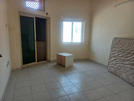 Manama, Offices, BHD 200,  Comercial Flat. 3 Rooms