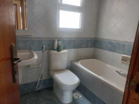 Manama, Offices, BHD 200,  Comercial Flat. 3 Rooms