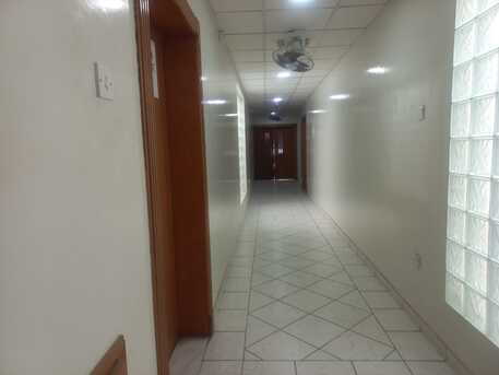 Manama, Offices, BHD 200,  Comercial Flat. 3 Rooms