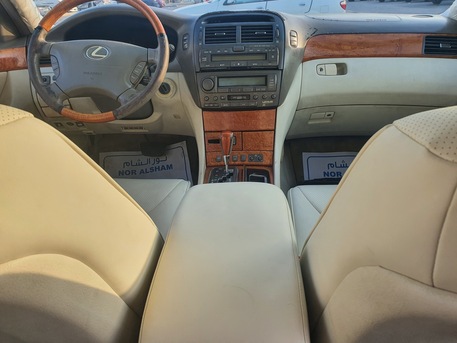 Muharraq, Vehicles, Cars & Trucks , BHD 1650,  Lexus Ls 430,  2002,  Automatic,  190 KM,   Great Condition