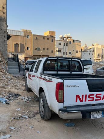 Riyadh, Vehicles, Cars & Trucks , Nissan Navara,  2010,  Manual,  477857 KM,   Spical Edition