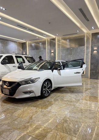 Riyadh, Vehicles, Cars & Trucks , SAR 43500,  Nissan Maxima SV,  2017,  Automatic,  281000 KM,    Panoramic Sunroof