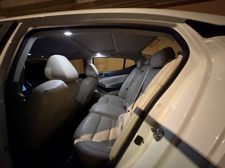 Riyadh, Vehicles, Cars & Trucks , SAR 43500,  Nissan Maxima SV,  2017,  Automatic,  281000 KM,    Panoramic Sunroof