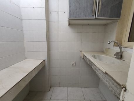 Gudaibiya, Apartments/Houses, BHD 140/year,  1 BR,  Gudaibiya:- Groundfloor Studio Flat On Rent With Ewa..